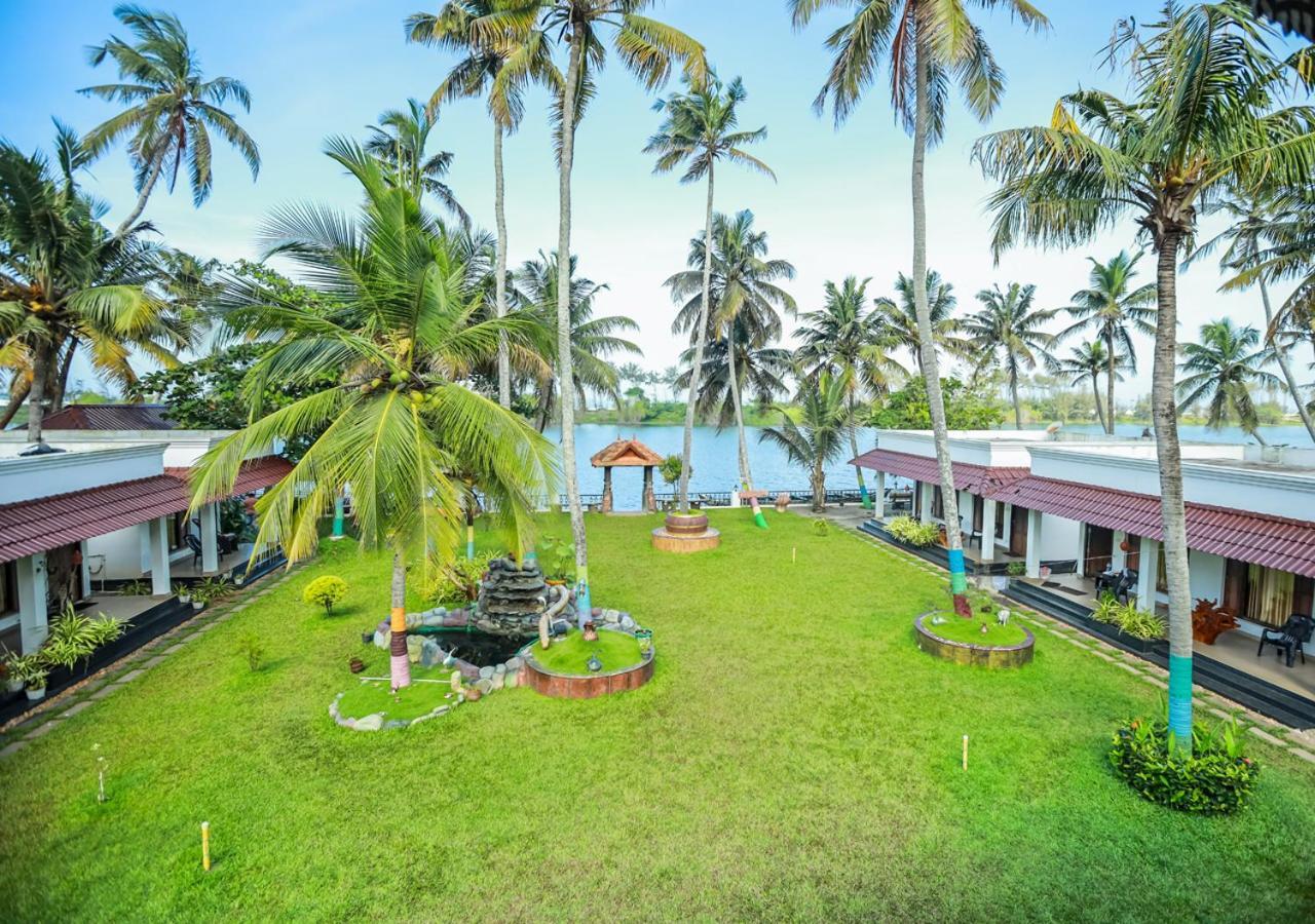 Voye Homes Majestic Retreat Resort Varkala Paravur Ngoại thất bức ảnh